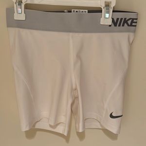Nike short